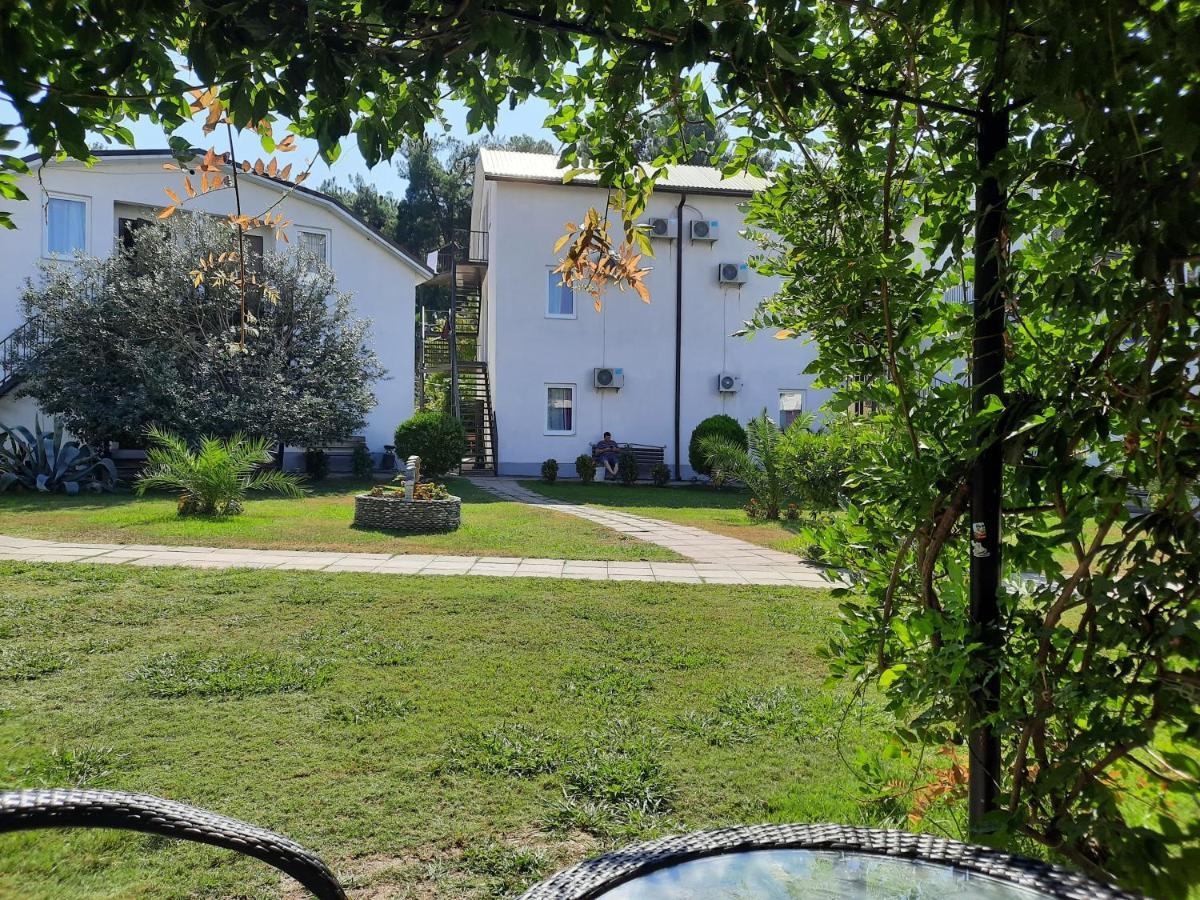 Hotel Pshada Picunda Zewnętrze zdjęcie