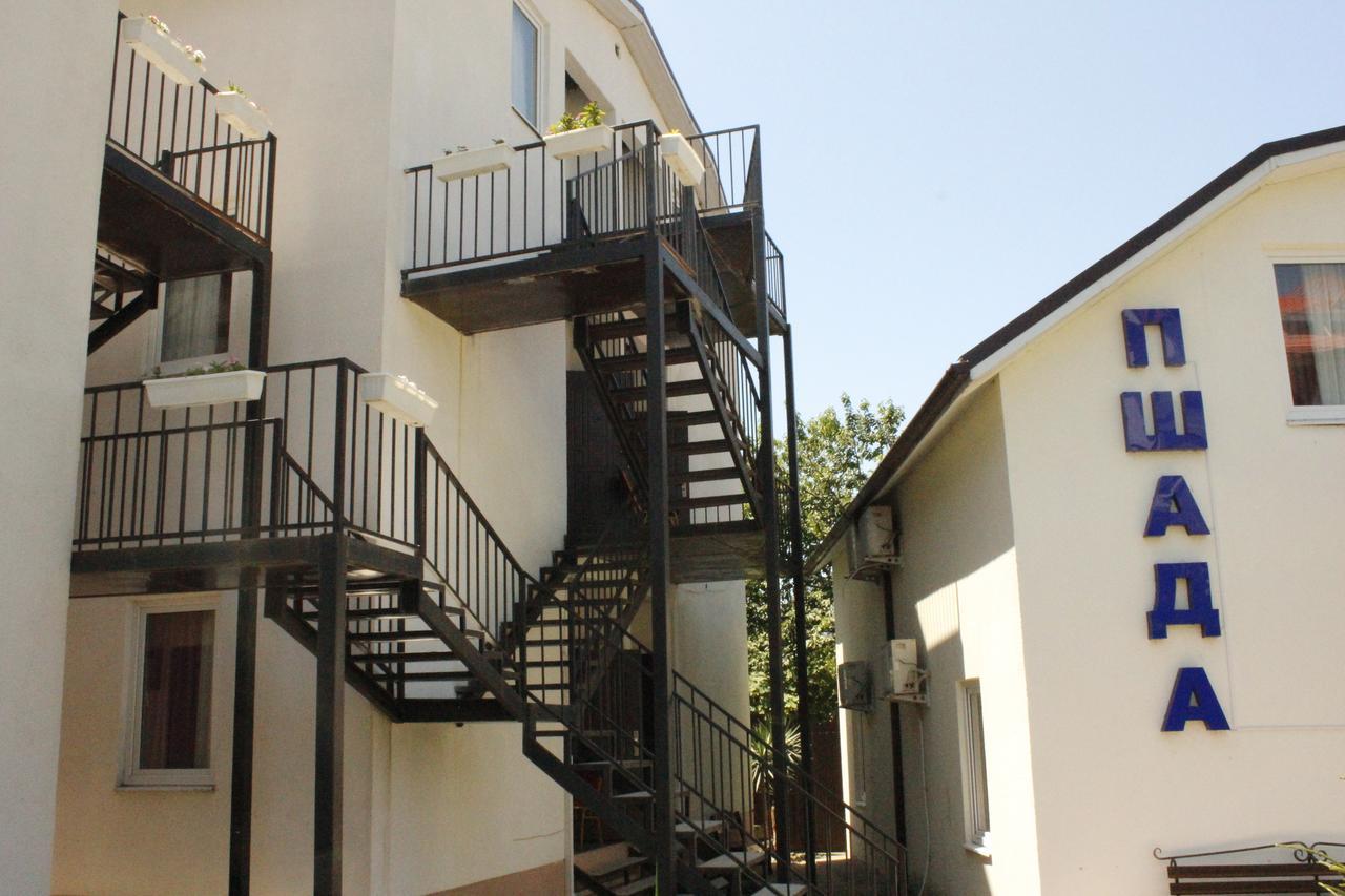 Hotel Pshada Picunda Zewnętrze zdjęcie